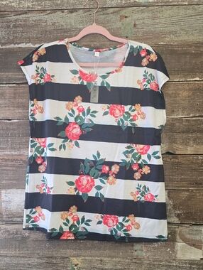 Levaca Striped Floral Short Sleeve Top - with Pink Roses, Size L, NWT